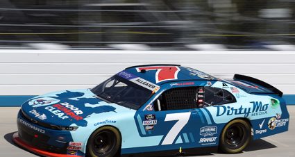 No. 7 Racing on track