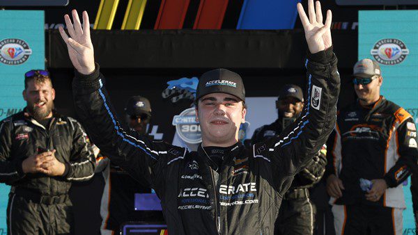 Featured image for Mayer Will Race for NXS Title after Win at Homestead-Miami