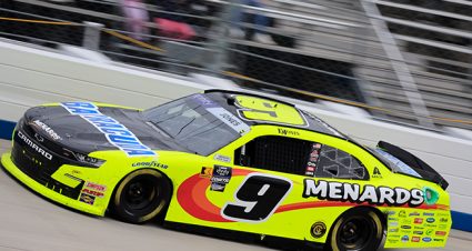 No. 9 Car racing on track
