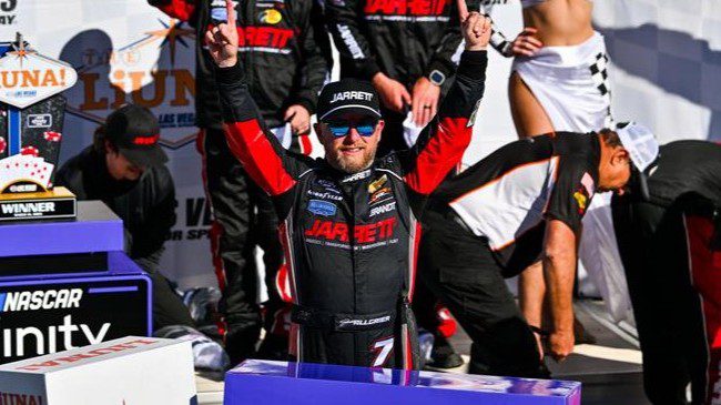 Featured Image for Allgaier Holds Strong in Late-Race Run, Wins Las Vegas