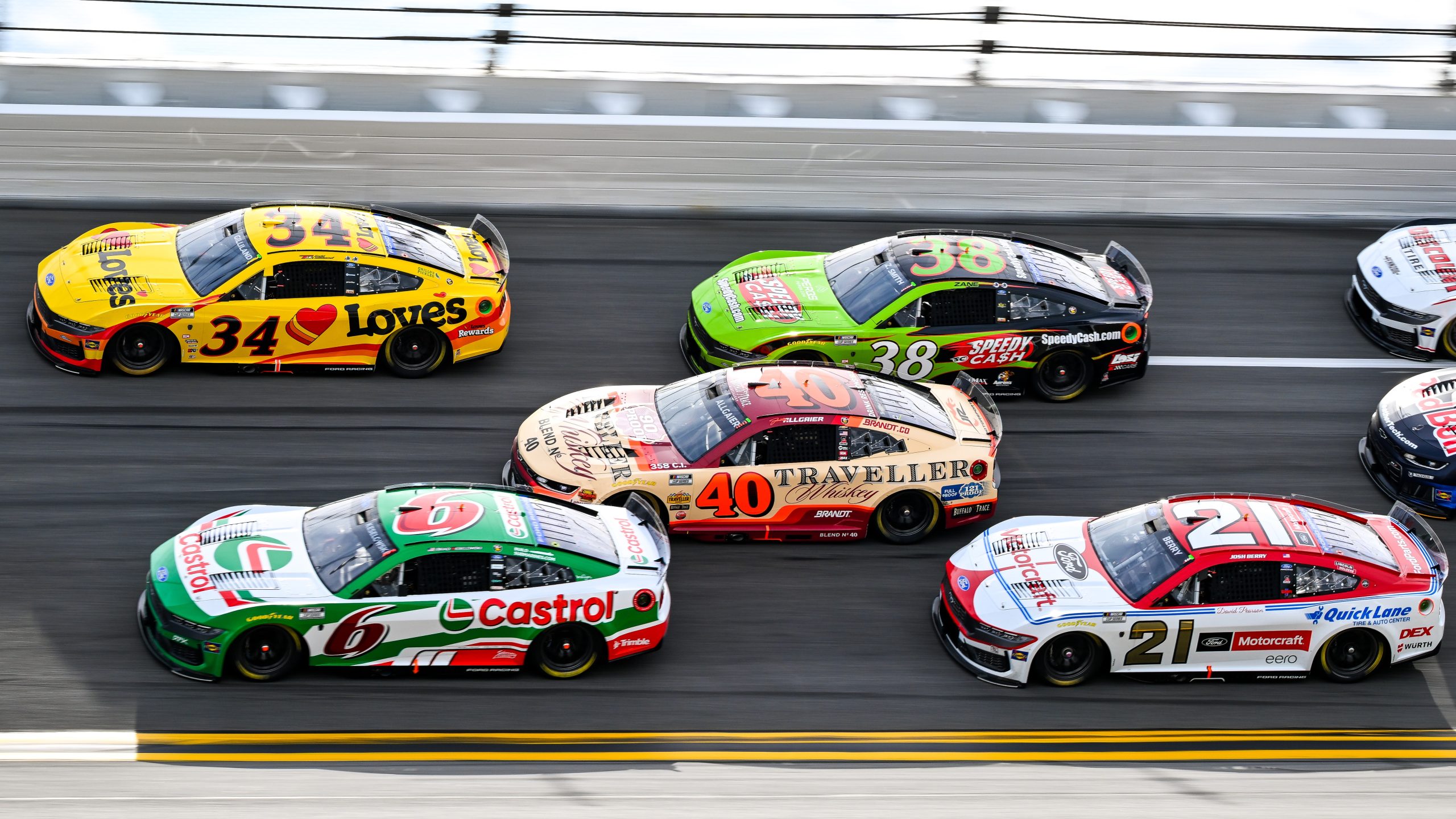 Allgaier Leads Late in DAYTONA 500, Traveller Whiskey No. 40