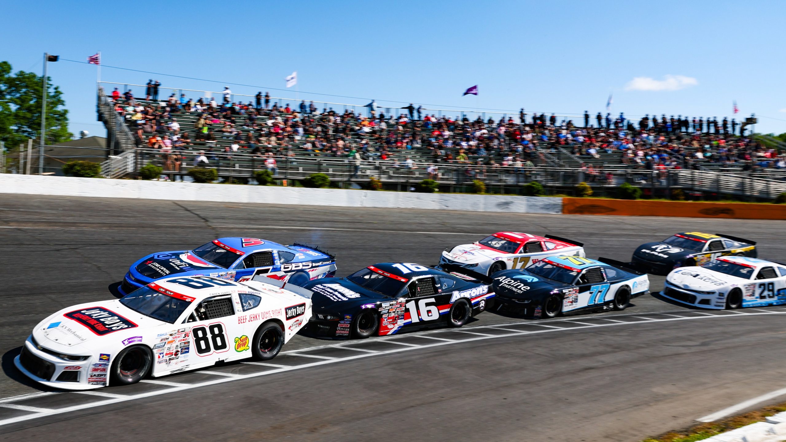 Kvapil Finishes Third in Rain-Delayed CARS Tour LMSC Event at