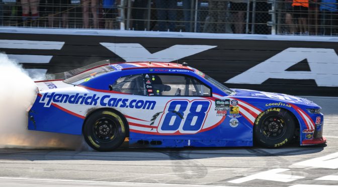 Featured image for Larson Holds Off Allgaier in Thrilling JRM 1-2 at Texas
